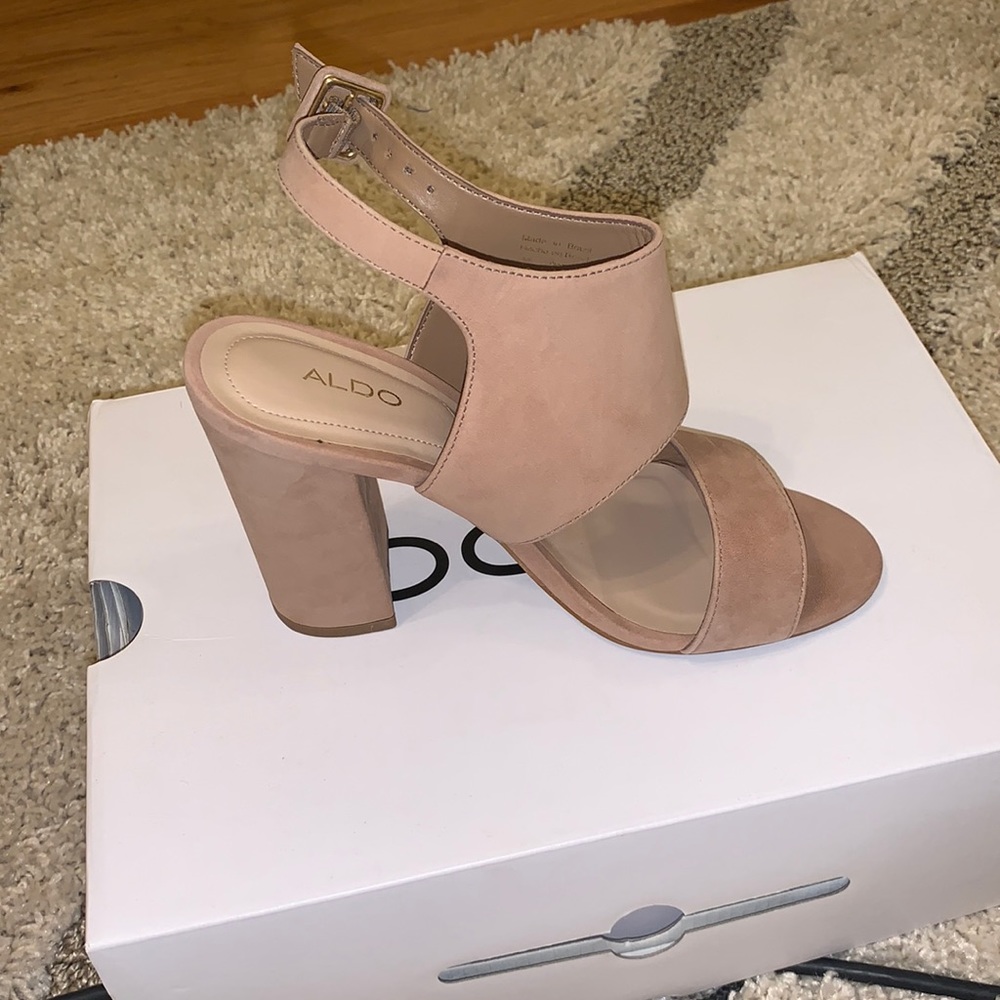 ALDO nude chunky heel
